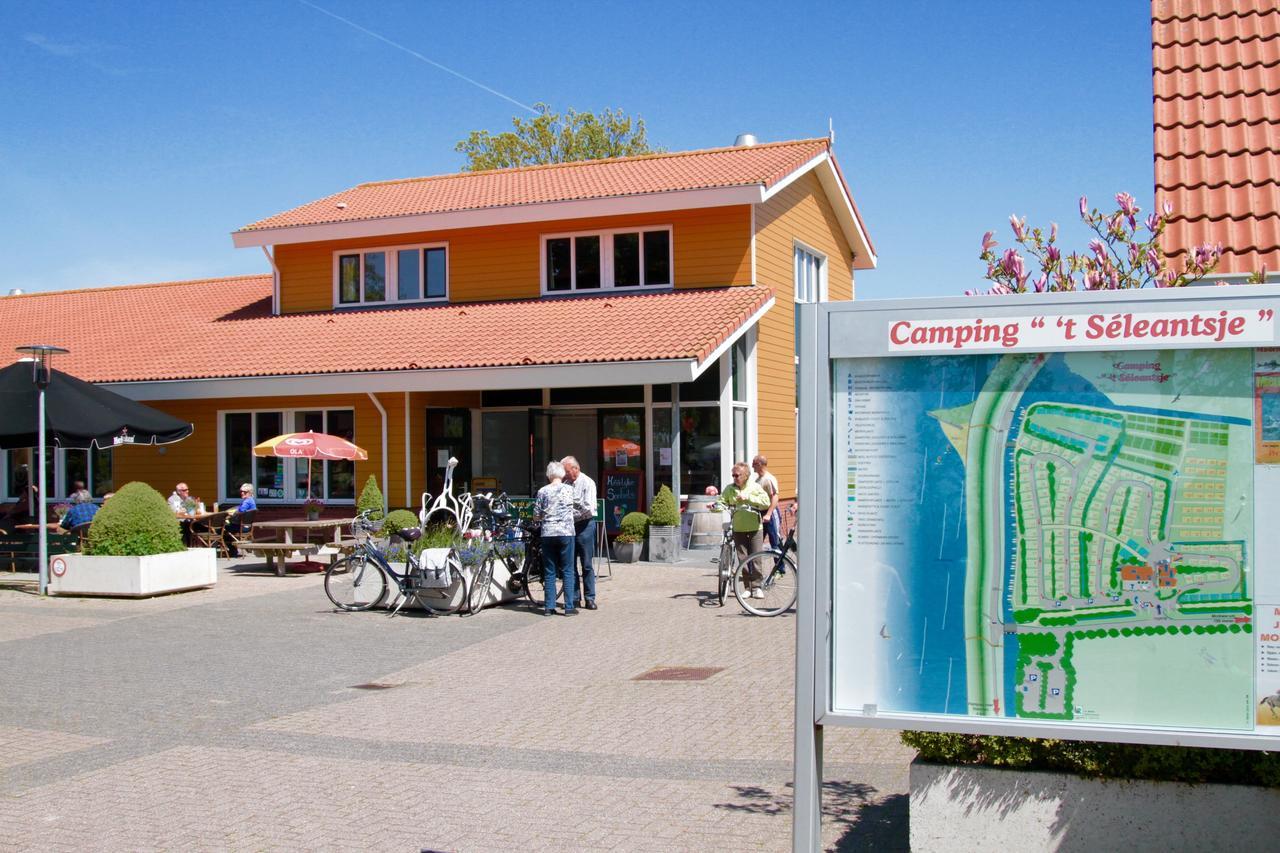 Friesland-Cottage Molkwerum ภายนอก รูปภาพ